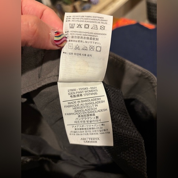 Arc'Teryx Grey Pants Women's Size 6 - Picture 13 of 14
